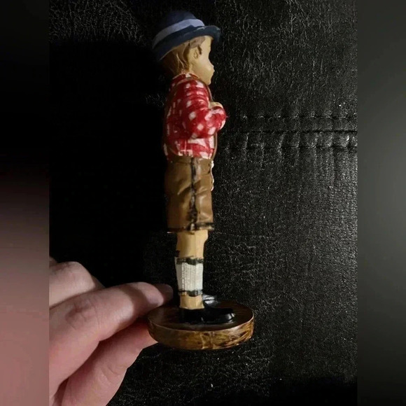 Euro Souvenir German Boy Figure - Picture 8 of 8